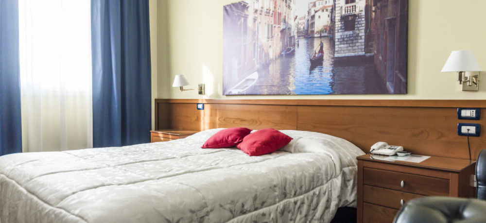 Venice Hotel 그리시냐노 디 조코 외부 사진
