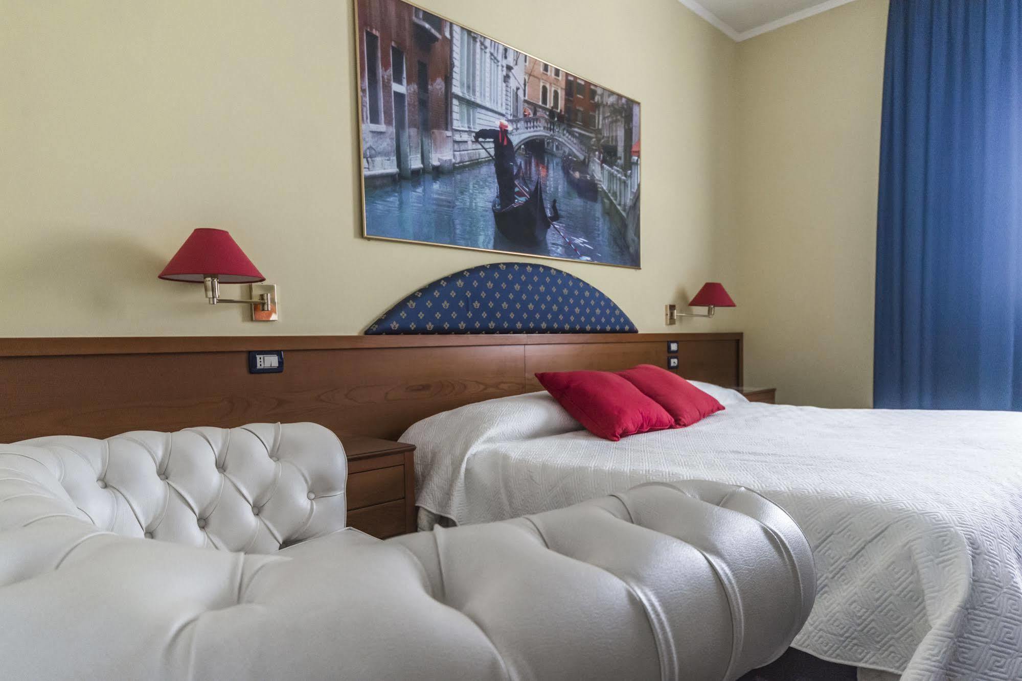 Venice Hotel 그리시냐노 디 조코 외부 사진
