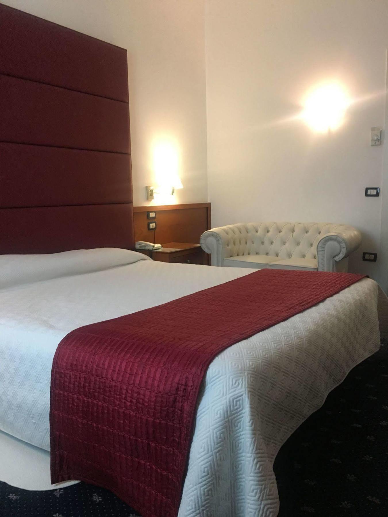 Venice Hotel 그리시냐노 디 조코 외부 사진