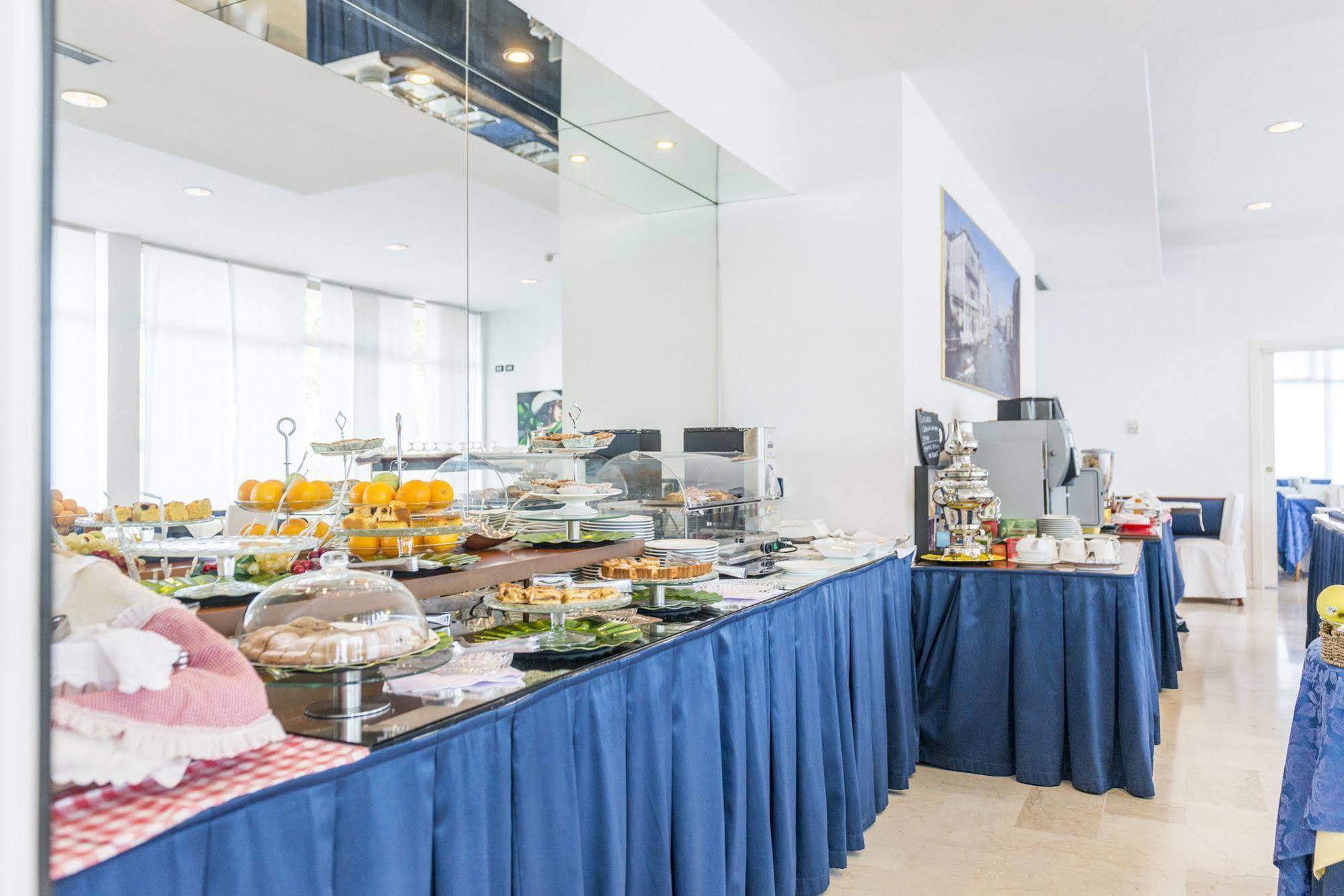 Venice Hotel 그리시냐노 디 조코 외부 사진