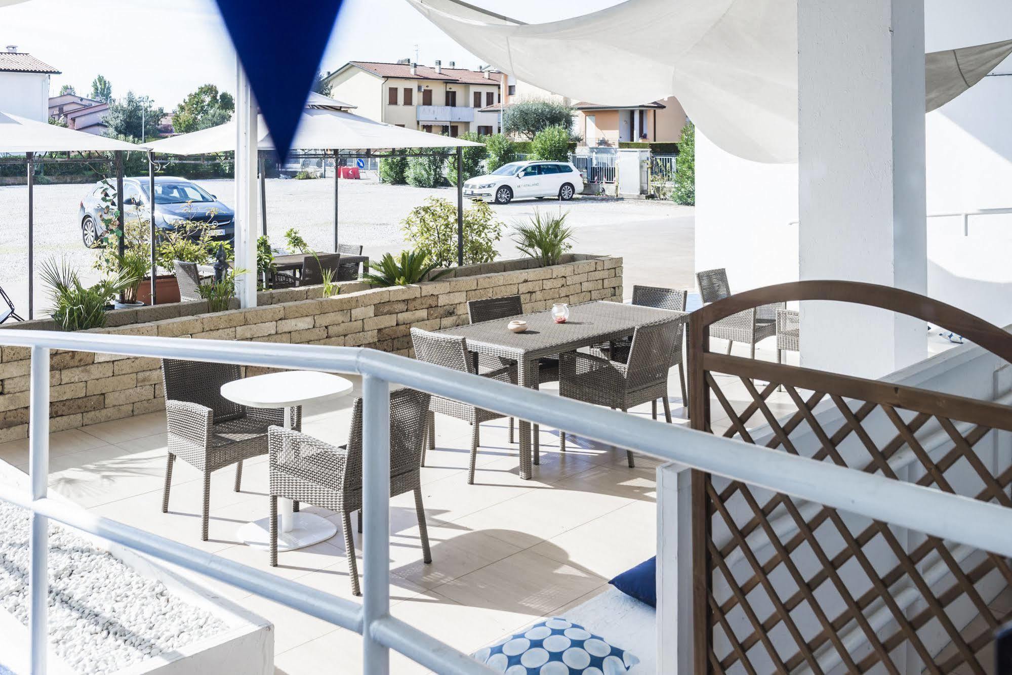 Venice Hotel 그리시냐노 디 조코 외부 사진